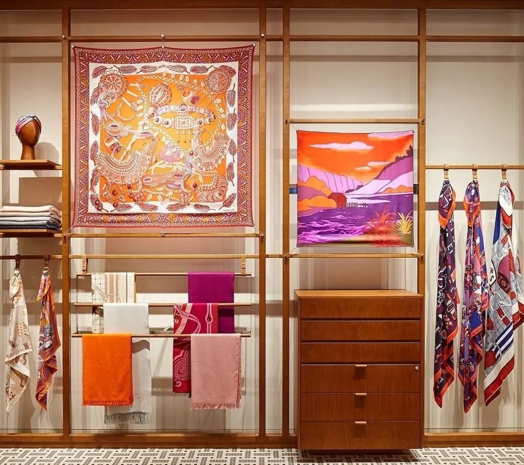 Loom Saga store display